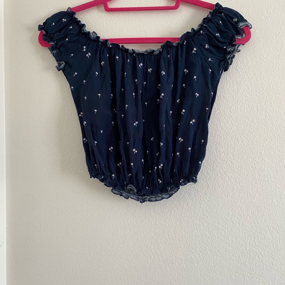 Brandy Melville Blouse